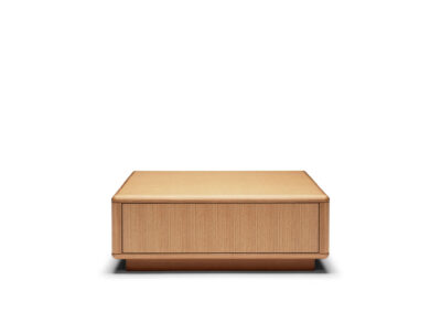 LIVING TABLE